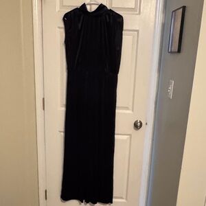 Elegant Emerald Green Evening Jumpsuit